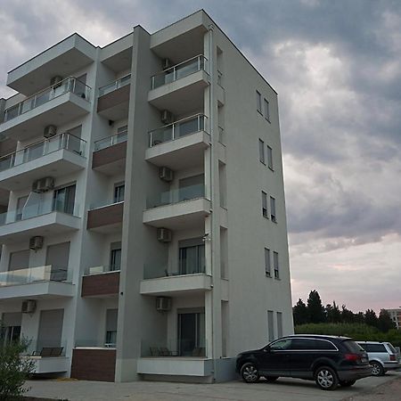 Apartments Jasmina Ulcinj Esterno foto