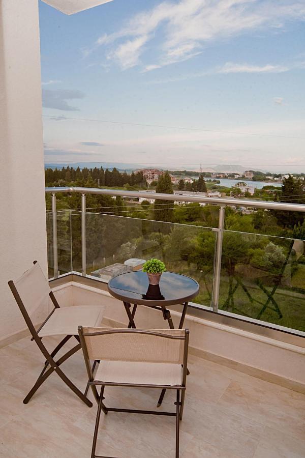 Apartments Jasmina Ulcinj Esterno foto
