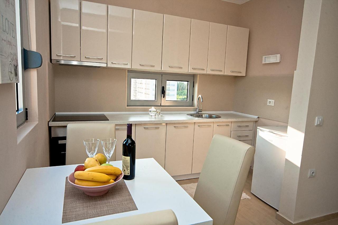 Apartments Jasmina Ulcinj Esterno foto