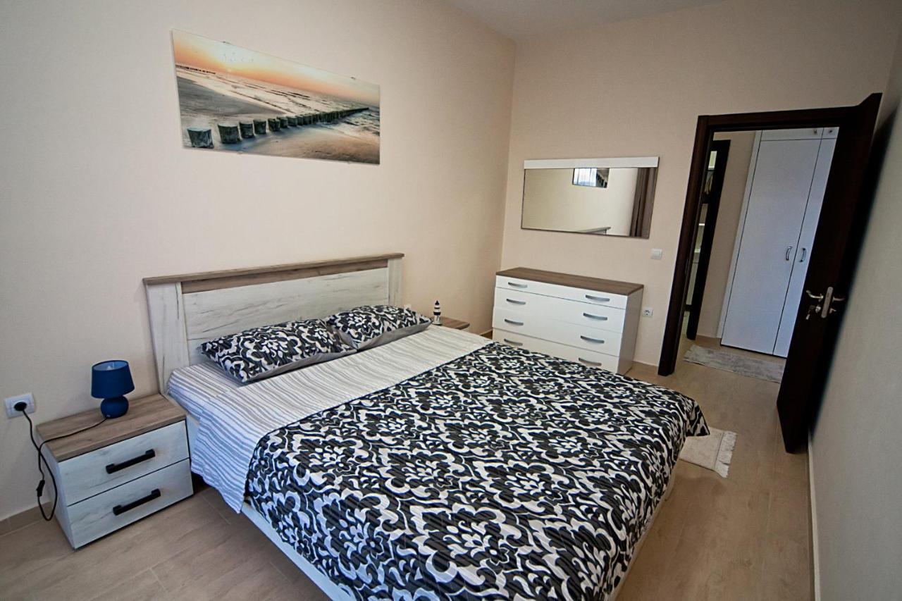 Apartments Jasmina Ulcinj Esterno foto