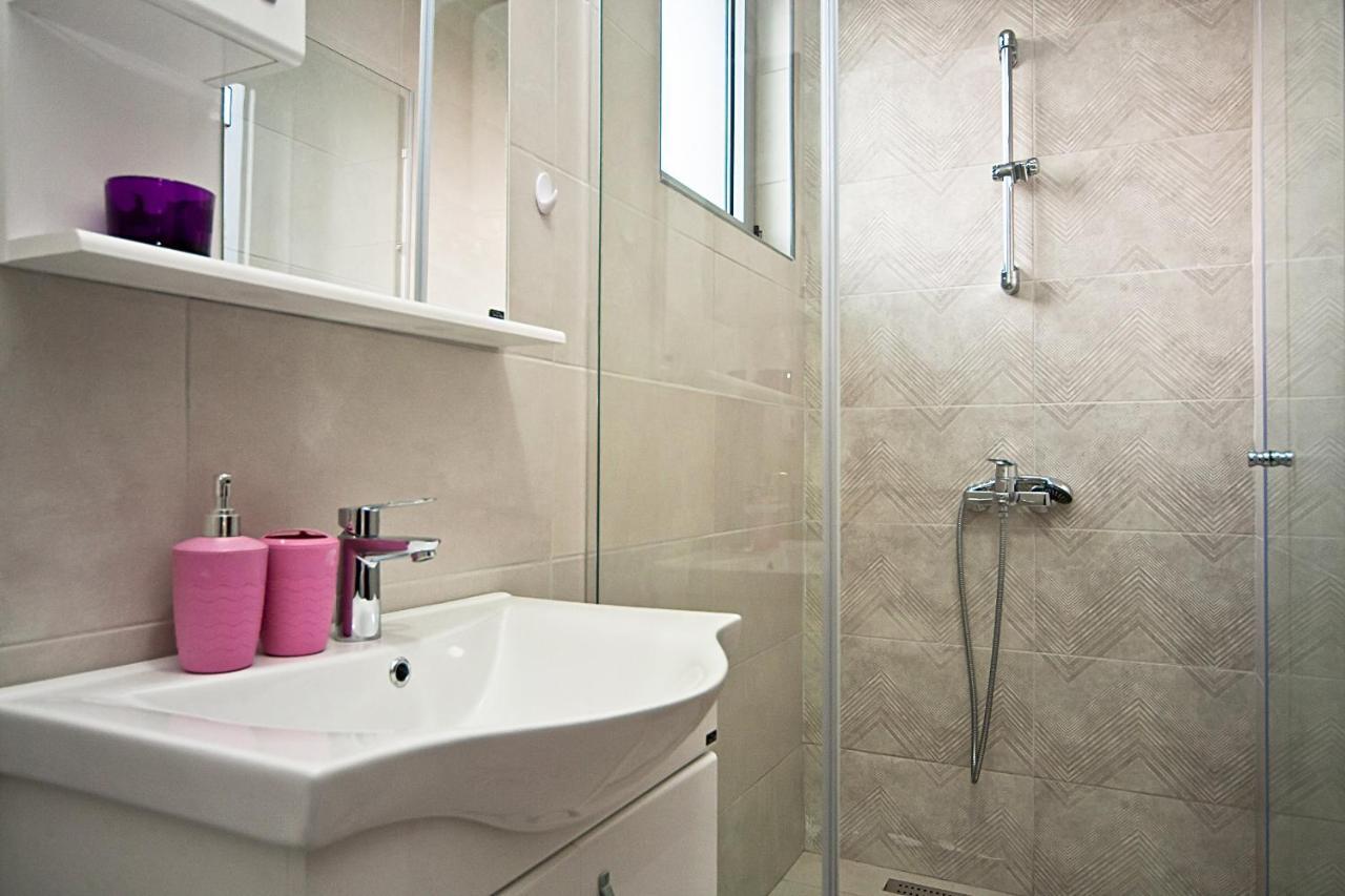 Apartments Jasmina Ulcinj Esterno foto